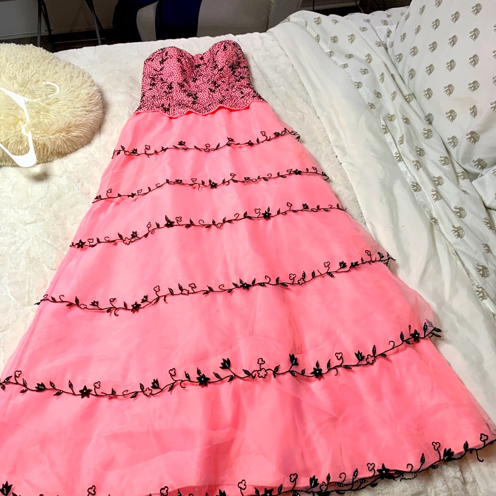 Beautiful party ,prom or any occasion